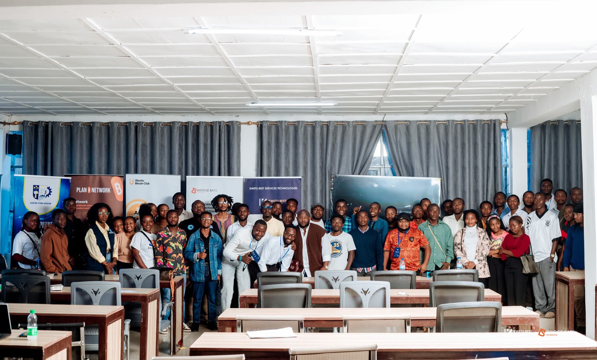 Goma : Kwetu Best et Bridget Sats explorent l’avenir du numérique à l’UNIGOM lors de la « Conférence TechTalk »