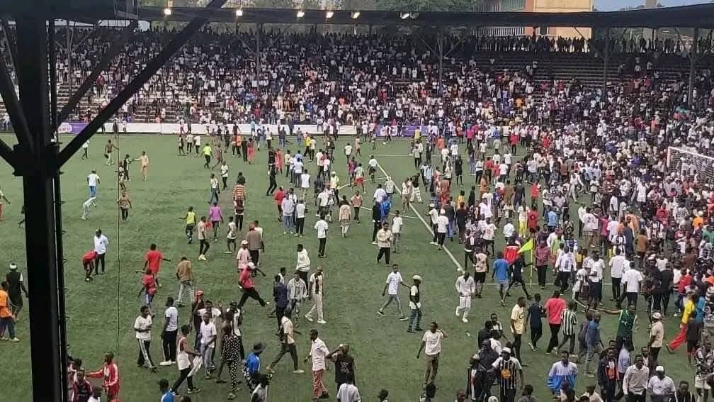 Violence au derby de Lubumbashi : Mazembe–Lupopo interrompu