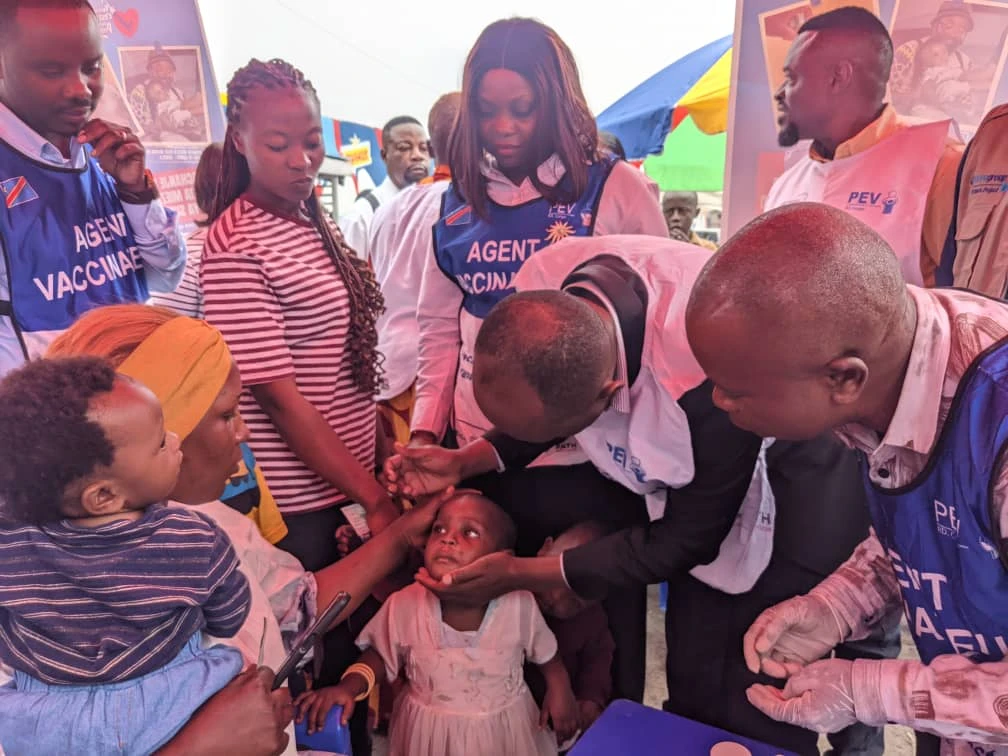 Nord-Kivu : une campagne intégrée de vaccination cible plus de 2,8 millions d’enfants contre la polio, la rougeole et la rubéole